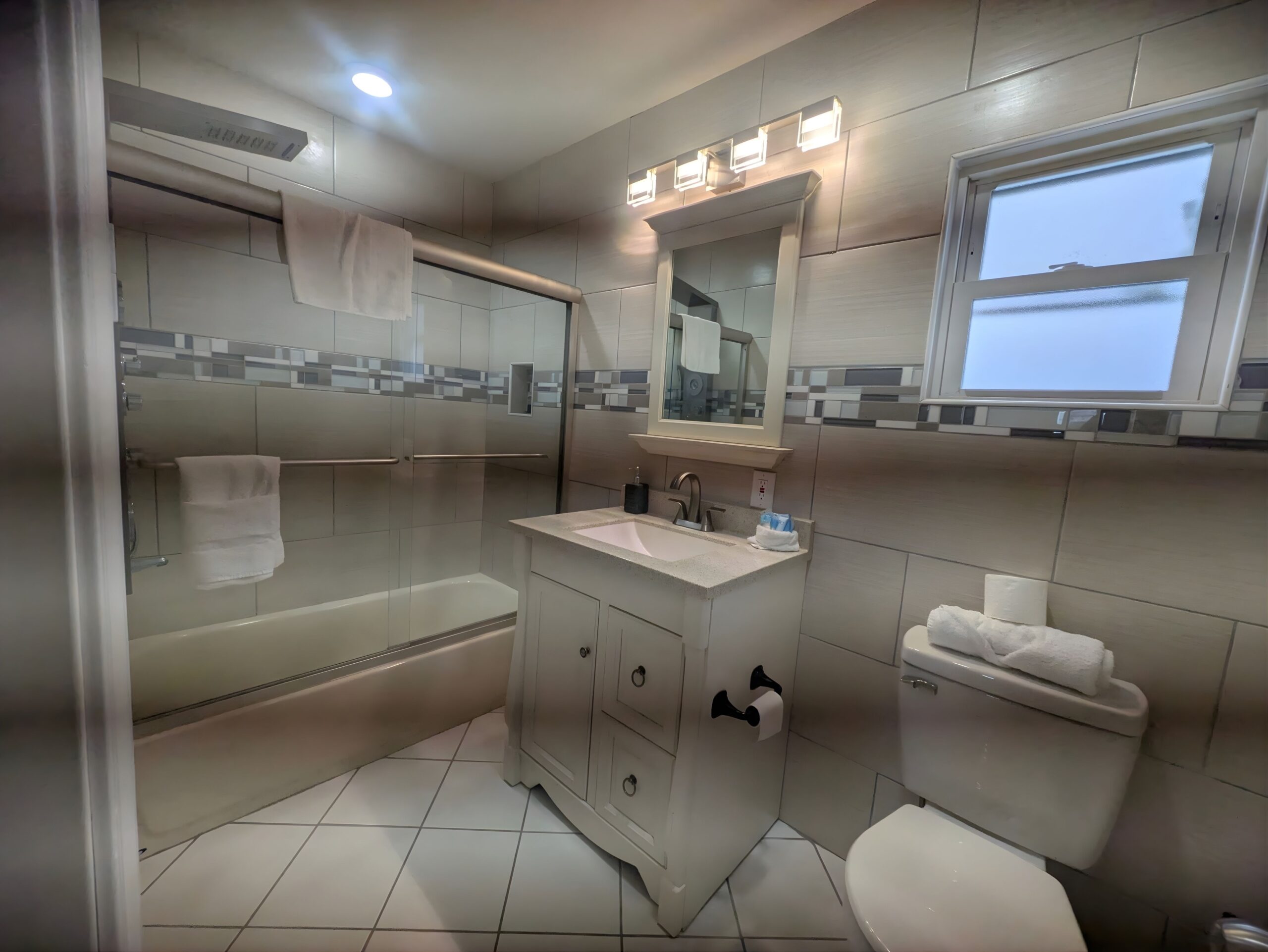 Exclusive Cottages, Wildwood NJ